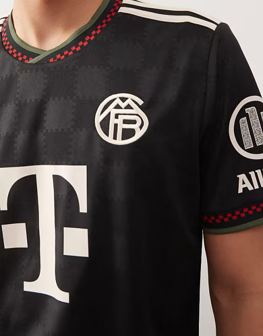 Bayern München 25/26 Third Kit Player Edition