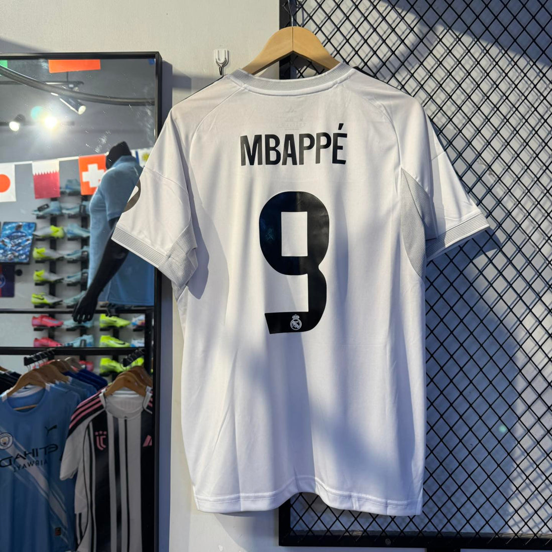 REAL MADRID 25-26 HOME PLAYER EDITION