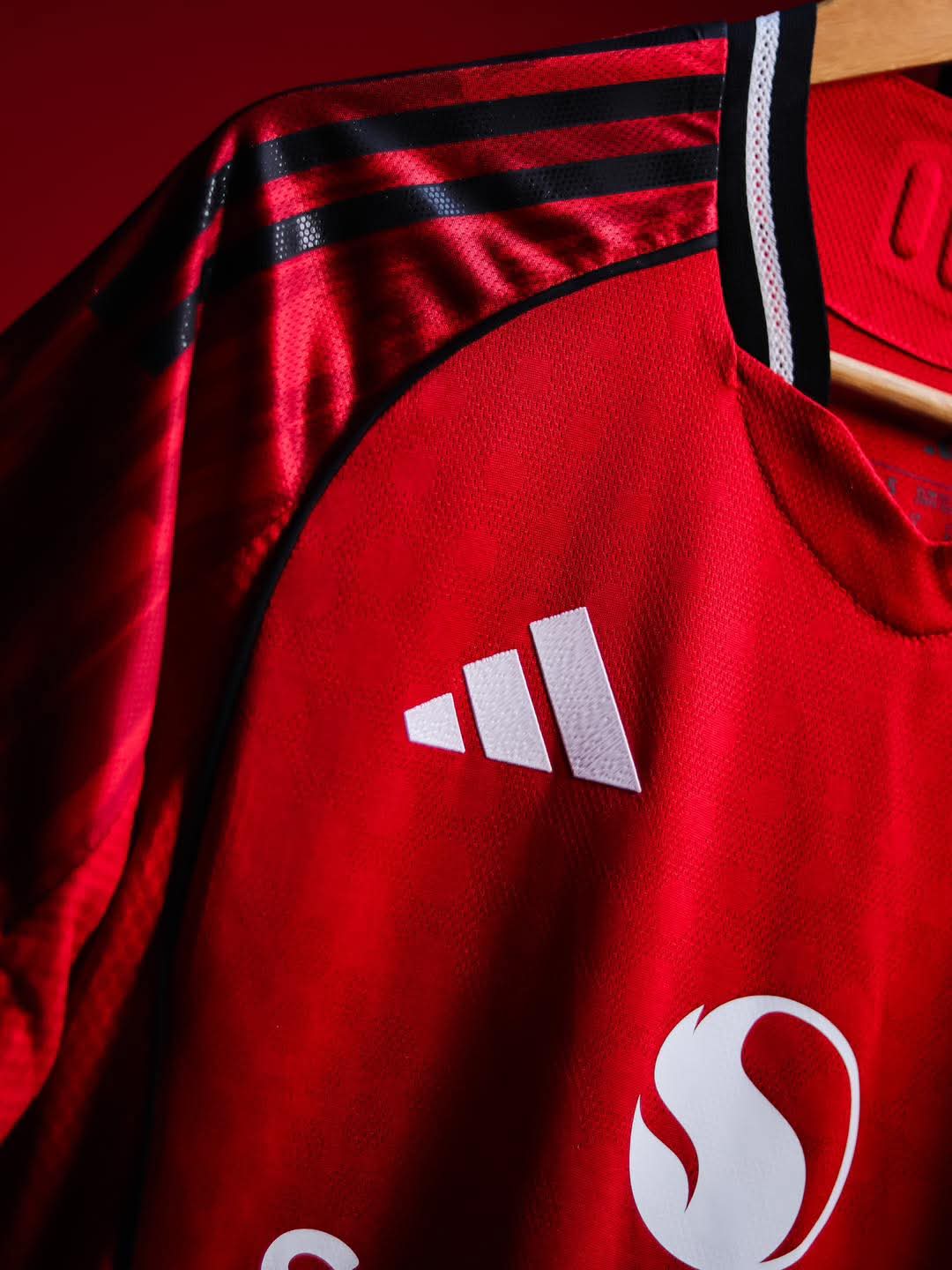 Manchester United 25/26 Home Kit Player Edition