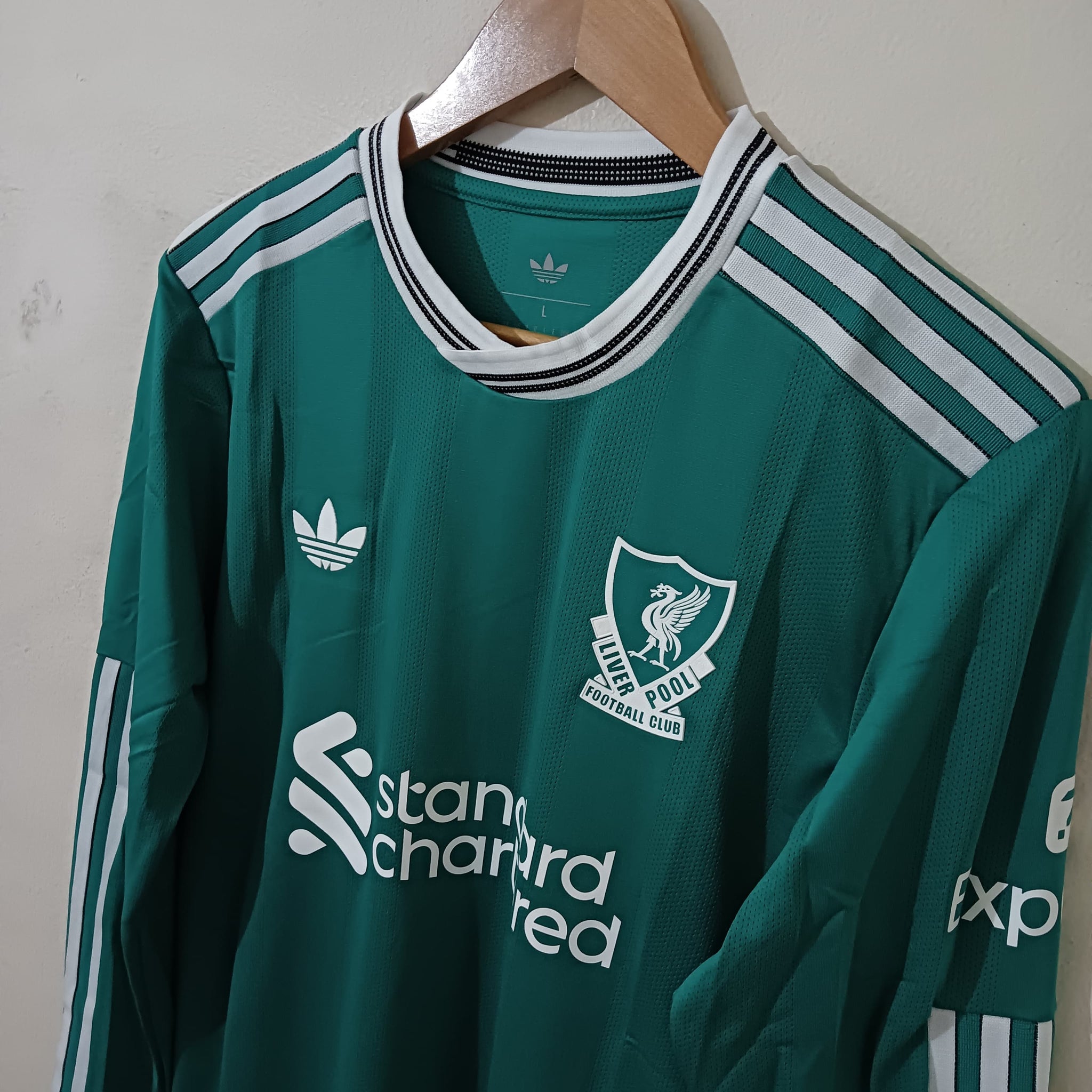 Liverpool 25/26 Third Kit Full Sleeves Player Edition