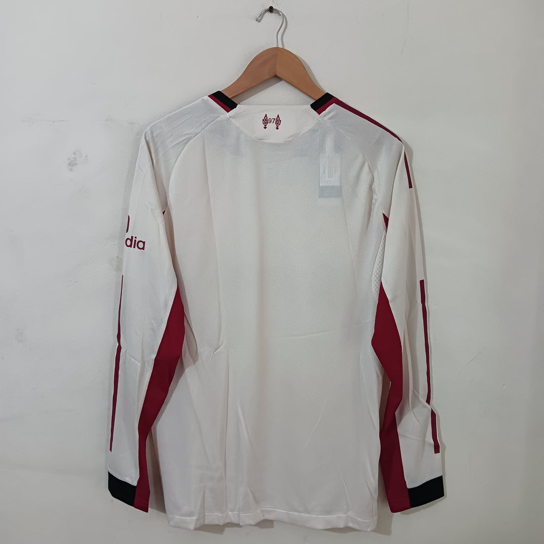 Liverpool 25/26 Away Kit Full Sleeves Player Edition