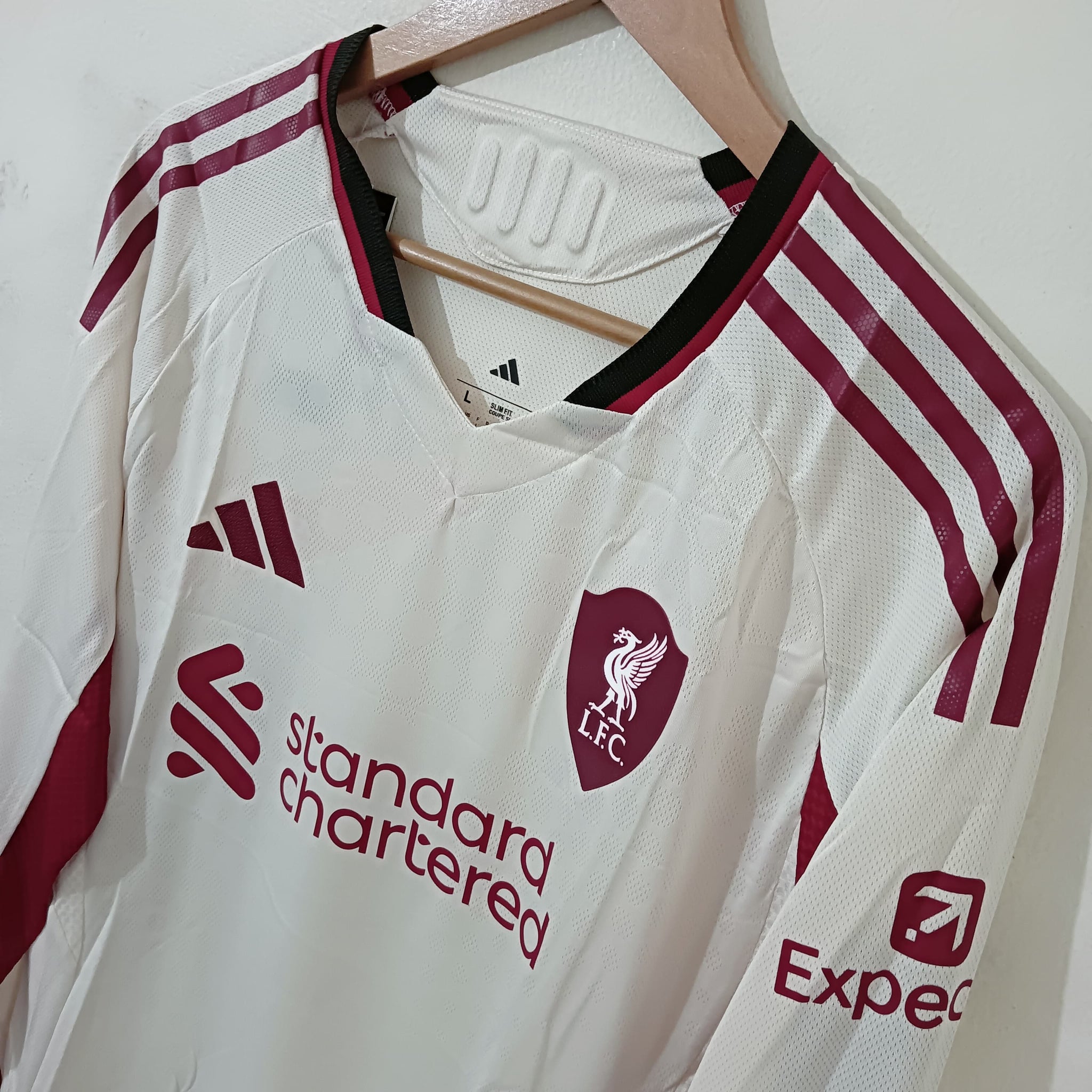 Liverpool 25/26 Away Kit Full Sleeves Player Edition