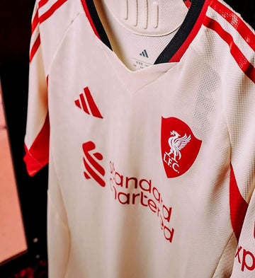 Liverpool 25/26 Away Kit Player Edition