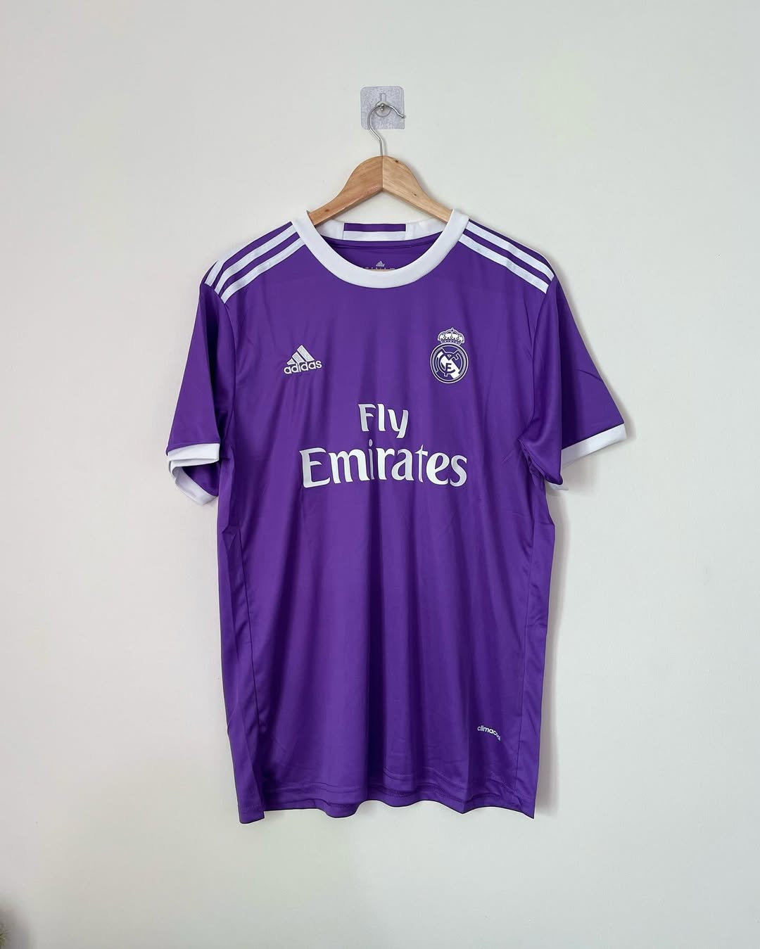 Real Madrid 16-17 Retro Third Kit Half Sleeve